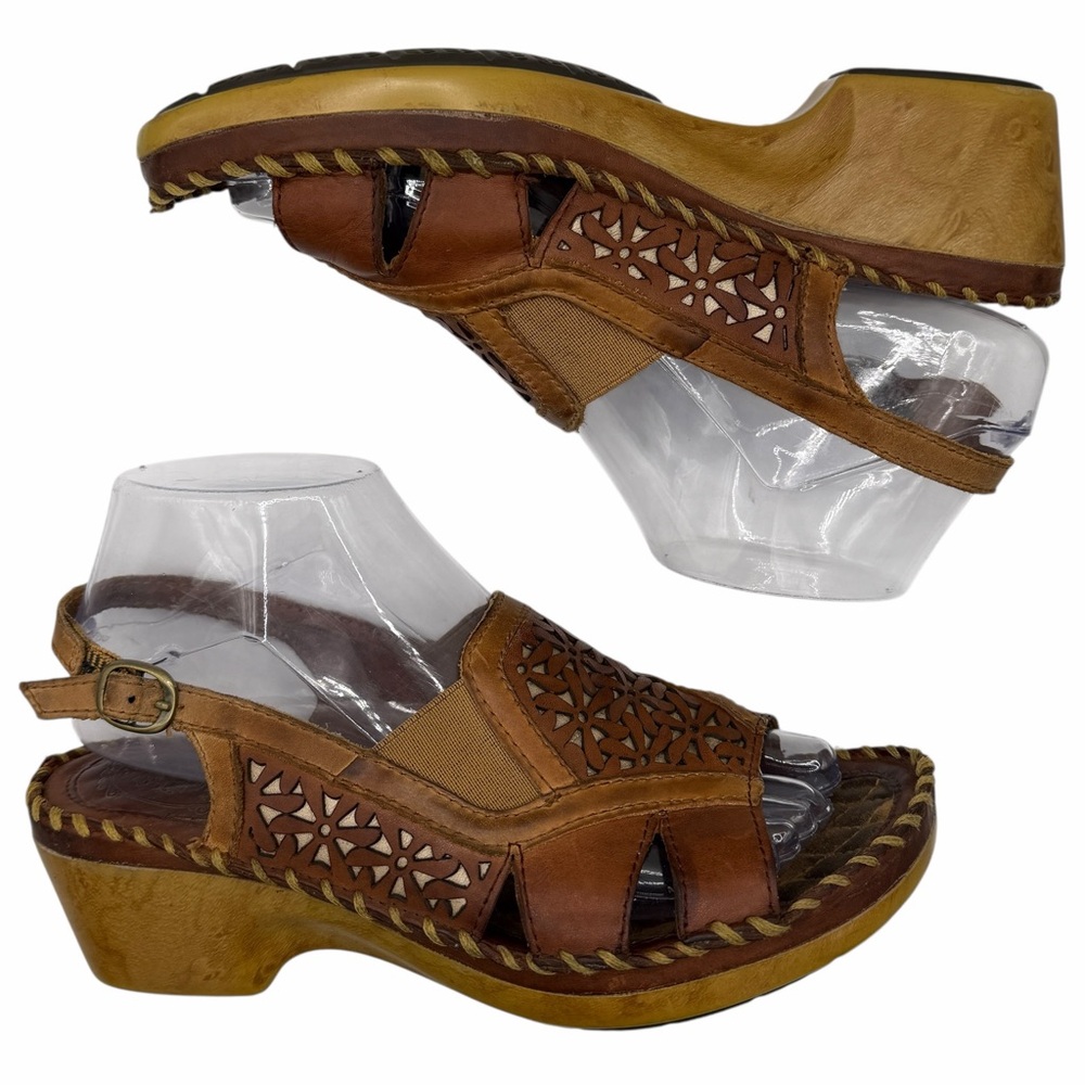 Ariat Tan and Brown Leather Women's Sandals - Size 8